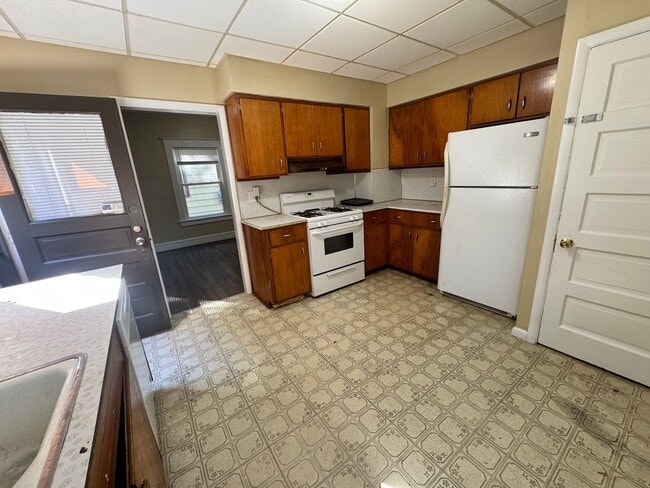 615 Nicholas St in Toledo, OH - Building Photo - Building Photo