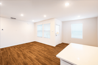 2111 Organ Pipe Cactus in San Antonio, TX - Building Photo - Building Photo