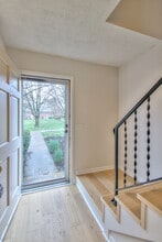 523 Harding Pl in Nashville, TN - Building Photo - Building Photo