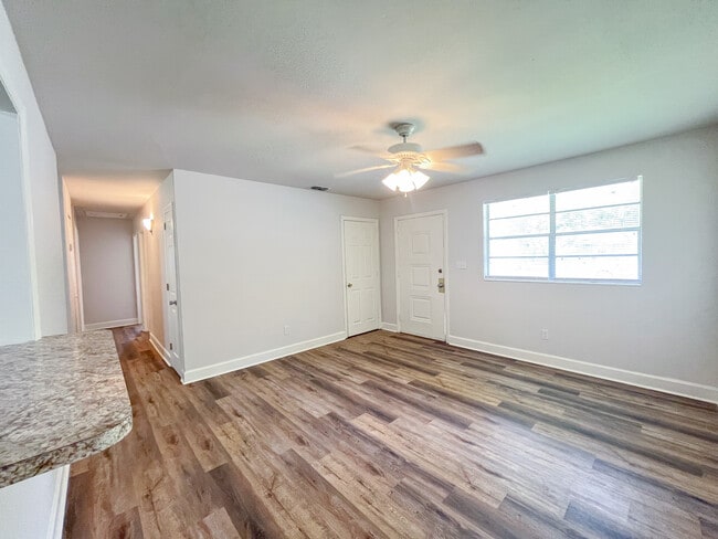 2119 Melanie Dr in Tallahassee, FL - Building Photo - Building Photo