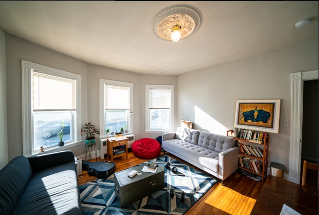 47A Hillside St in Boston, MA - Building Photo - Building Photo