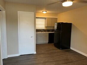 Faulkner Court Apartments in Memphis, TN - Foto de edificio - Building Photo