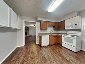 1101 Bronner Dr in Princeton, TX - Building Photo - Building Photo