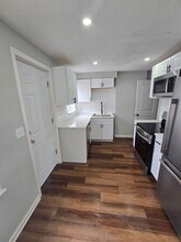 1025-1027-1027 S James Rd in Columbus, OH - Building Photo - Building Photo