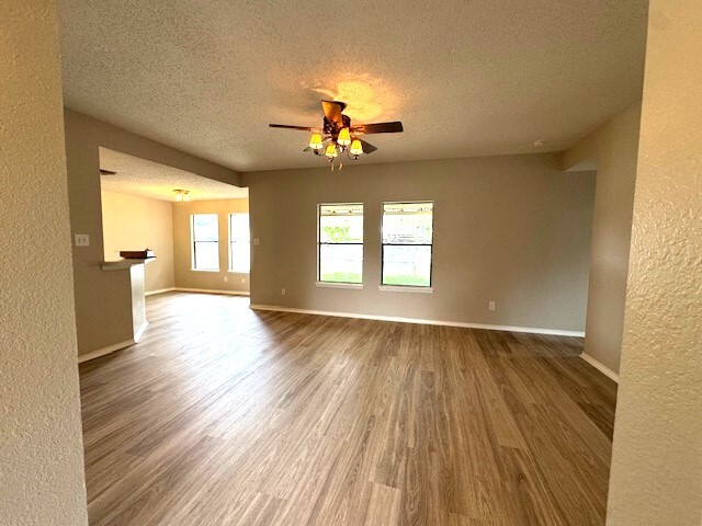 2225 Pebble Beach Dr in Ingleside, TX - Building Photo - Building Photo
