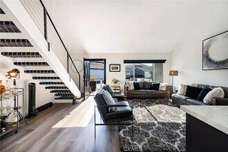 139 Lexington Ln in Costa Mesa, CA - Building Photo - Building Photo