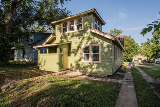 5517 Woodland Ave in Kansas City, MO - Building Photo - Building Photo