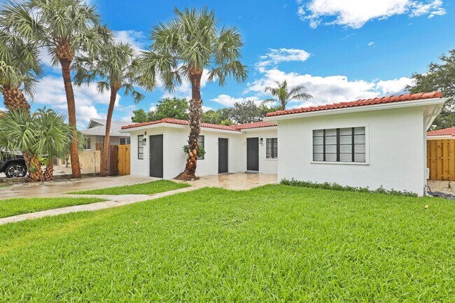 831 SE 14th St in Fort Lauderdale, FL - Building Photo - Building Photo