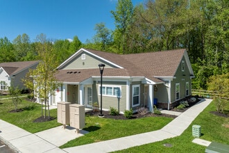 Village at Harmony Garden in Glassboro, NJ - Building Photo - Building Photo