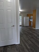 1073 Havenwood Dr in Eagle Point, OR - Building Photo - Building Photo
