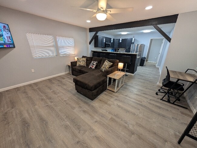 property at 508 N San Antonio St