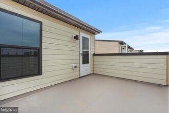 4770 Towne Square Blvd in Hillcrest Heights, MD - Building Photo - Building Photo