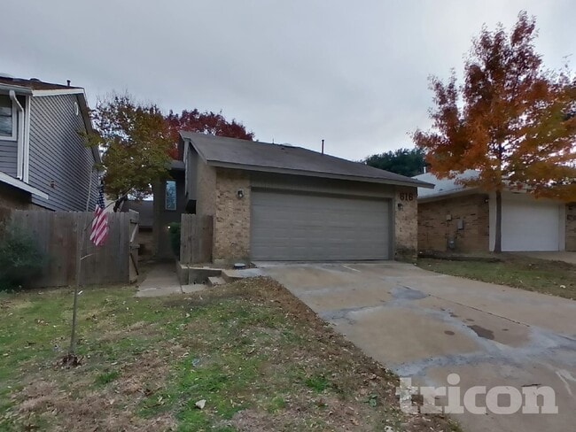 property at 616 Via Miramonte