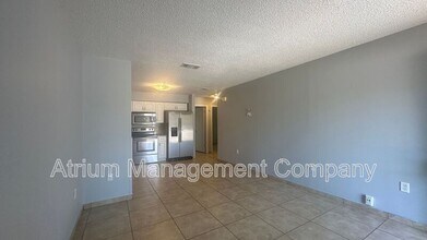 2720 Sunrise Ct in Orlando, FL - Building Photo - Building Photo