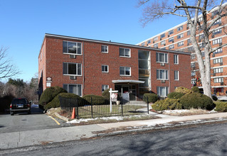 Carriage Place Apartments in Hartford, CT - Building Photo - Building Photo