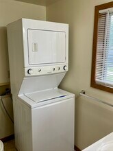 2065 Emery Ct, Unit 2065 Emery Ct in East Troy, WI - Building Photo - Building Photo