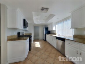 3401 Spruce St, Unit 1 in Lake Elsinore, CA - Building Photo - Building Photo