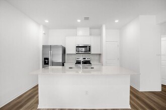 11312 Blue Bay Dr in Orlando, FL - Building Photo - Building Photo