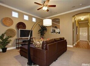 1873 Broad Stripes Way in Roseville, CA - Building Photo - Building Photo