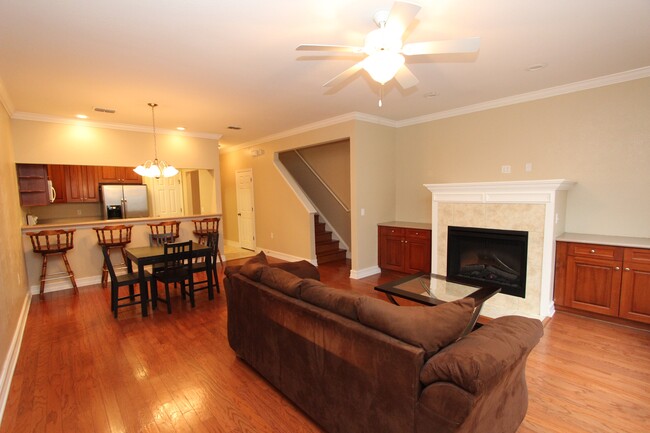 1569 Crescent Hills Dr in Tallahassee, FL - Building Photo - Building Photo