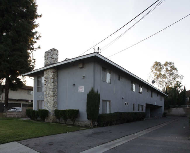 8062 Whitaker St in Buena Park, CA - Building Photo - Building Photo