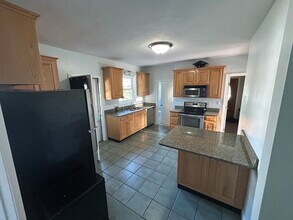55 Cushing Ave in Brockton, MA - Building Photo - Building Photo