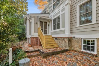 4 Ansley Dr NE in Atlanta, GA - Foto de edificio - Building Photo