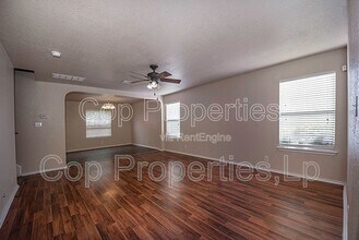 518 Reba in Converse, TX - Building Photo - Building Photo