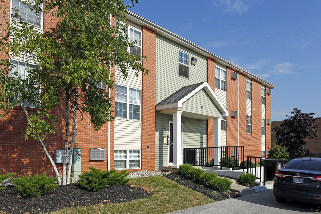 River Birch Village - Harvest Square Ltd. in Toledo, OH - Foto de edificio