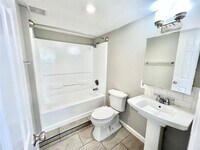 204 S 74th 1/2 St - 8