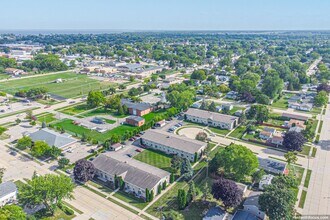 Clayton Ridge in Oshkosh, WI - Building Photo - Interior Photo