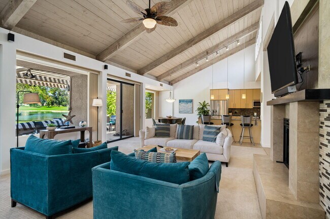 521 Desert W Dr in Rancho Mirage, CA - Building Photo - Building Photo