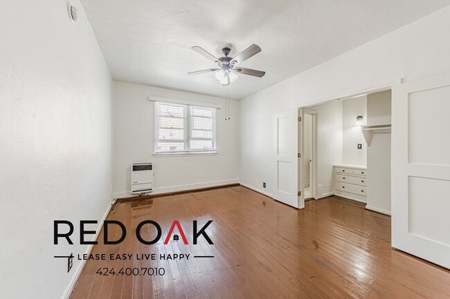 property at 826 S Hobart Blvd