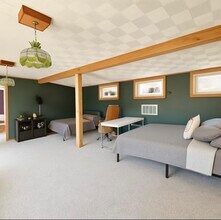 1300 W Ohio Ave in Midland, TX - Building Photo - Building Photo