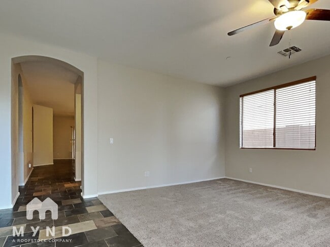 12206 W Lincoln St in Avondale, AZ - Building Photo - Building Photo