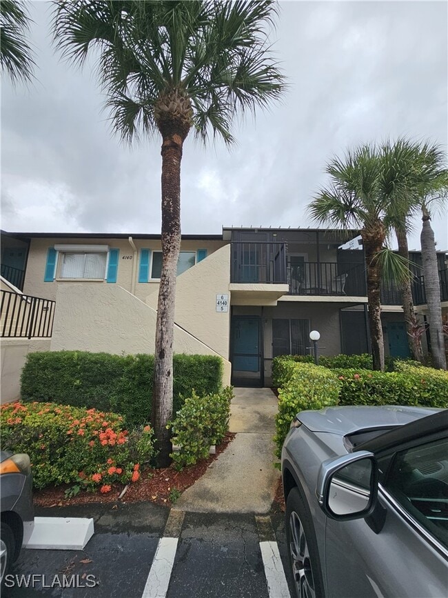 property at 4140 Looking Glass Ln