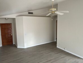 8455 W Troy St in Peoria, AZ - Building Photo - Building Photo