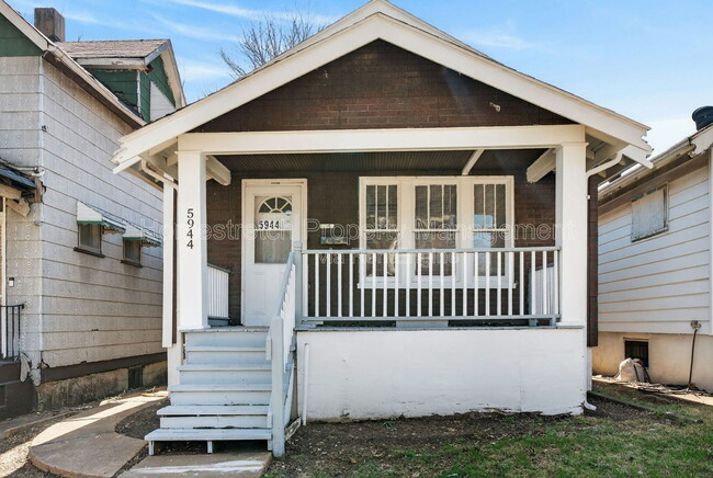 5944 Thekla Ave in St. Louis, MO - Building Photo - Building Photo