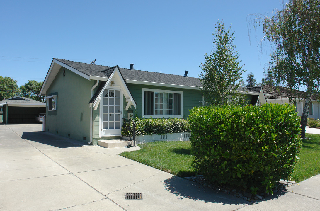 2349 Karen Dr in Santa Clara, CA - Building Photo