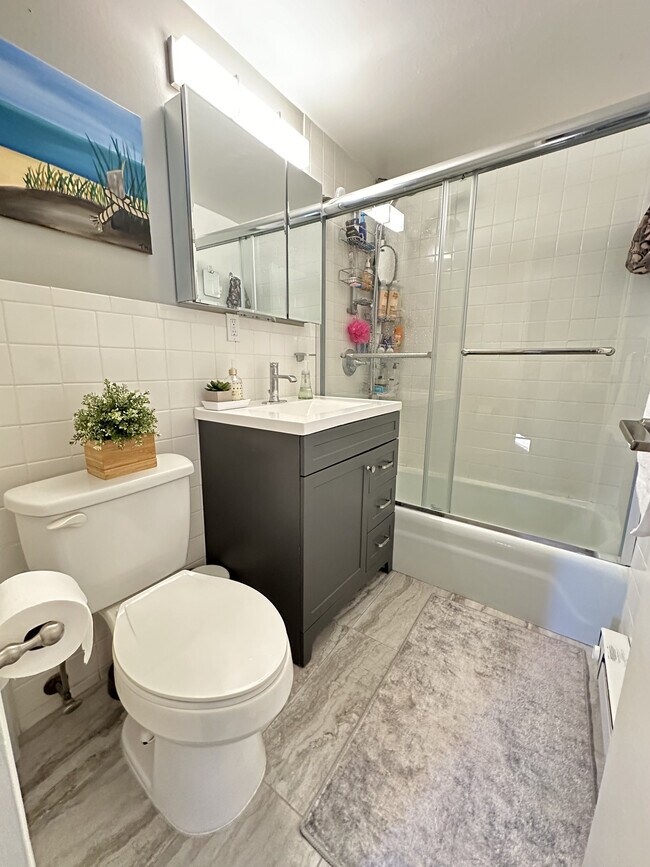 274 County Rd in Tenafly, NJ - Building Photo - Building Photo