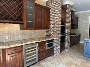 125 Brisbane Dr in Longview, TX - Building Photo - Building Photo