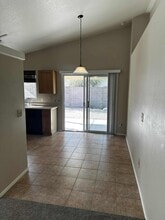 2049 W Cholla Vista Dr in Tucson, AZ - Building Photo - Building Photo