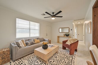 505 N Norman Ave in Moore, OK - Building Photo - Building Photo