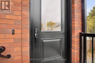 74 Church St in Stratford, ON - Building Photo - Building Photo