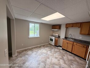 505 Cayuga St in Scranton, PA - Building Photo - Building Photo