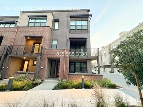 302 Tea Tree Terrace in Sunnyvale, CA - Building Photo - Building Photo
