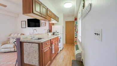 100 Ocean Ave N in Bradley Beach, NJ - Building Photo - Building Photo