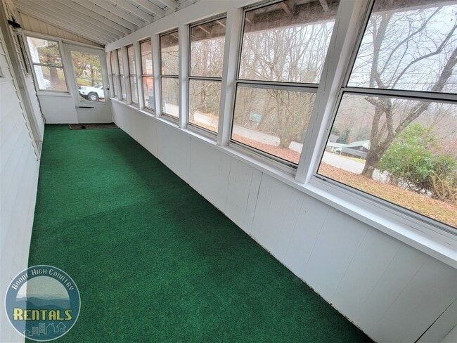 153 Ridgewood Dr in Boone, NC - Building Photo - Building Photo