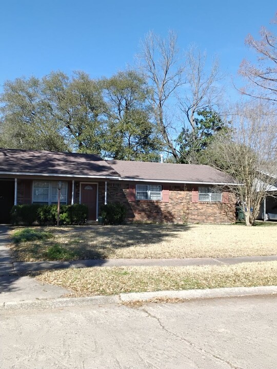 236 Brenda Dr in Shreveport, LA - Building Photo