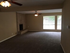 1514 Regina Ct S in Irving, TX - Building Photo - Building Photo